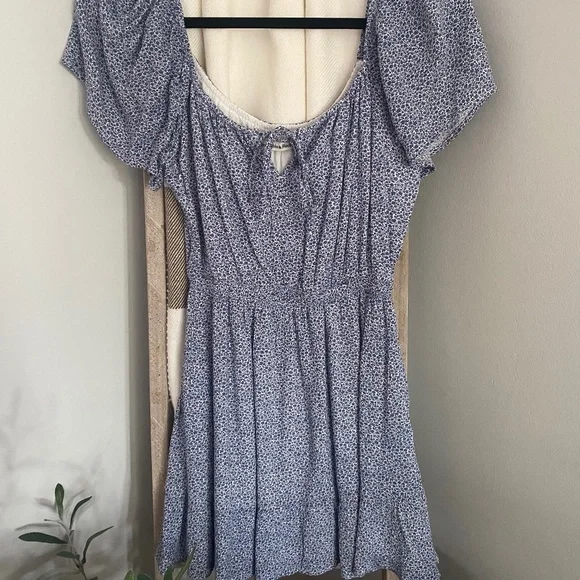 Abercrombie Dress - Picture 1 of 3